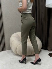 Klasične pantalone zelene