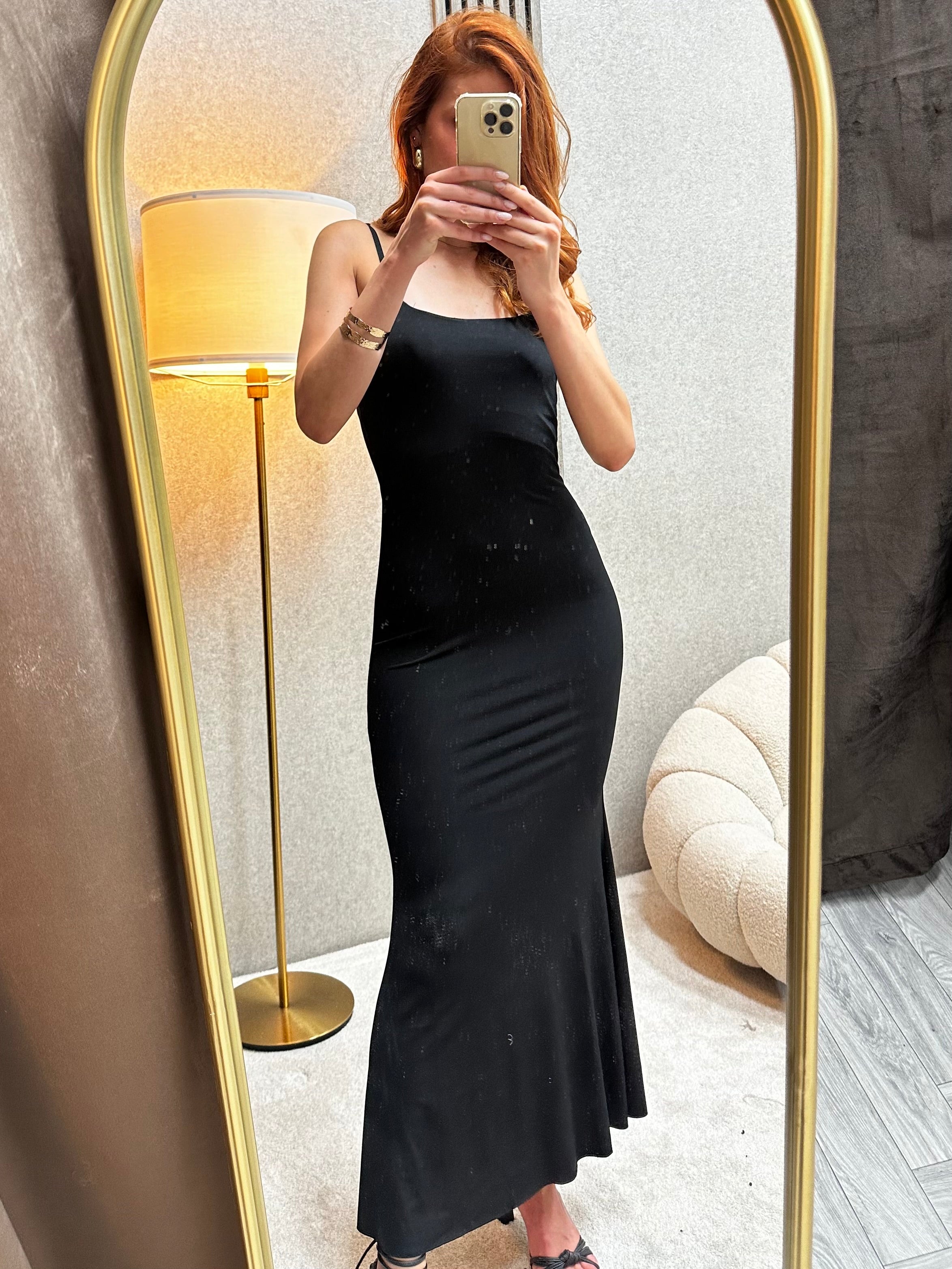 Elegantna Crna Maxi Haljina